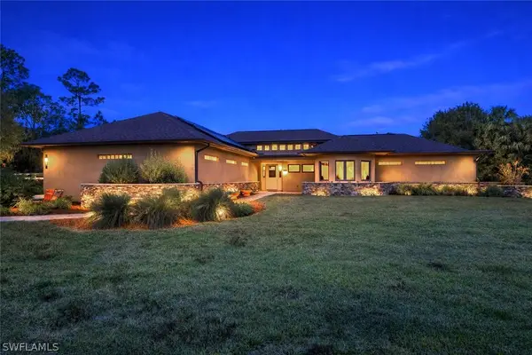 2671 4th Avenue Ne, Naples, FL 34120