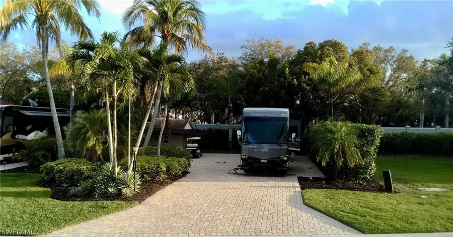 4520 Southern Breeze Drive, Naples, FL 34114 - #2