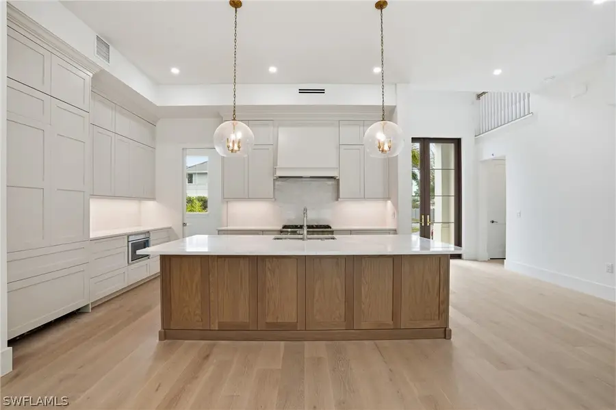 732 12th Street N, Naples, FL 34102 - #3