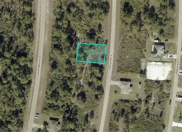 516 Cypress Avenue S, Lehigh Acres, FL 33974