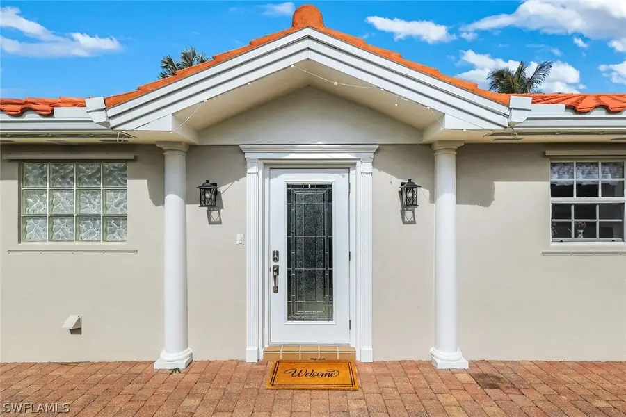 4272 Redonda Lane, Naples, FL 34119 - #3