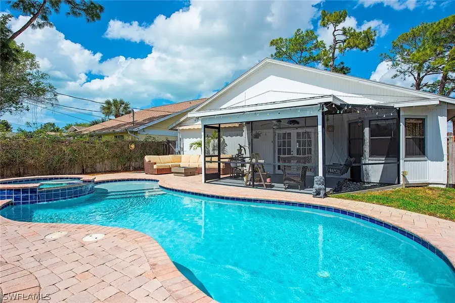 836 102nd Avenue N, Naples, FL 34108 - #3