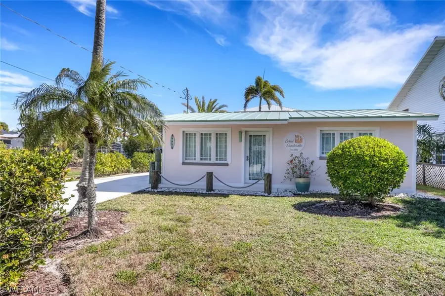 1290 Venetian Way, Naples, FL 34110 - #2