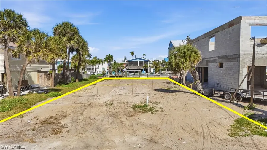 129 Curlew Street, Fort Myers Beach, FL 33931 - #2