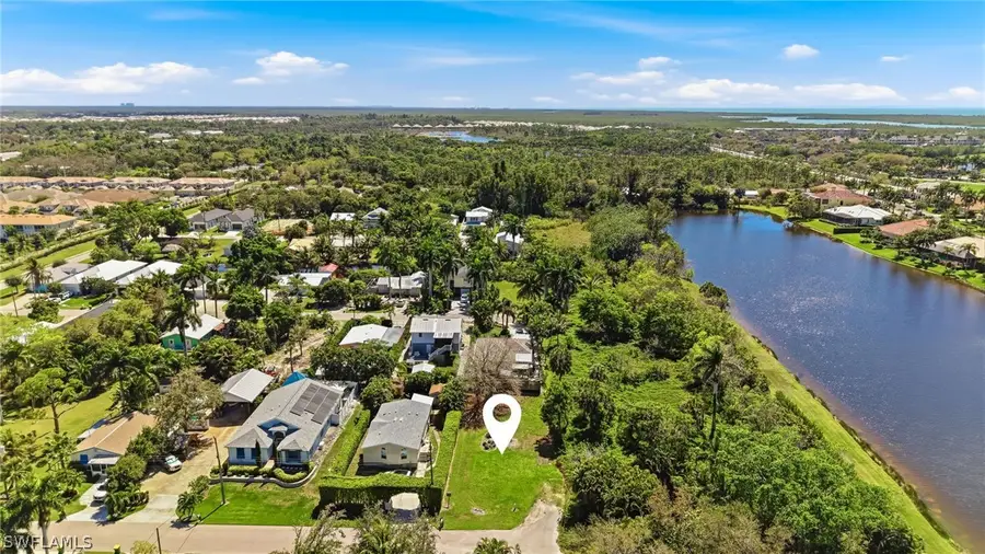 2332 Sunset Avenue, Naples, FL 34112 - #2