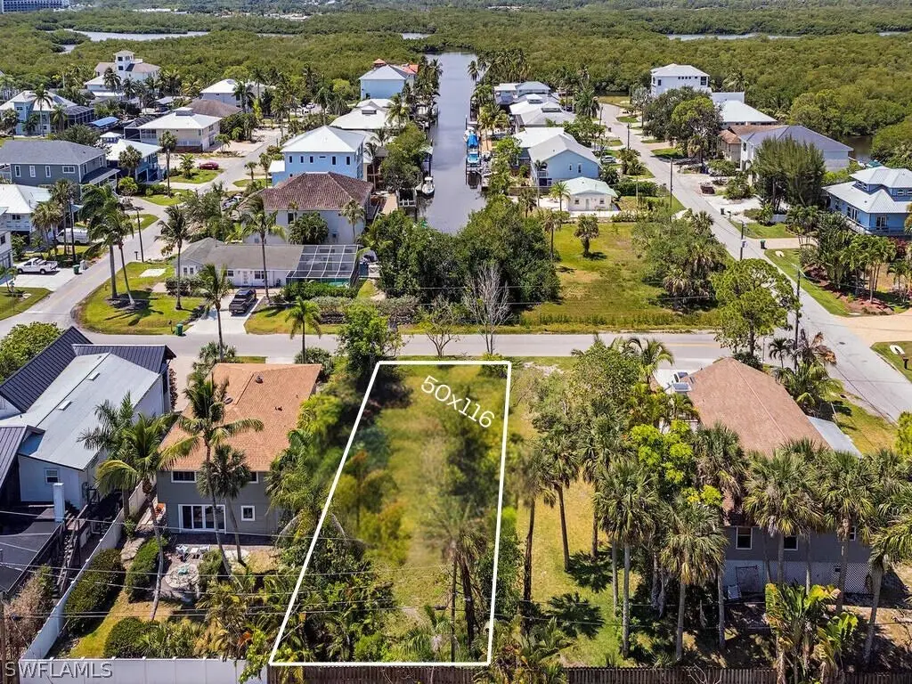 723 Glendale Avenue, Naples, FL 34110 - #1