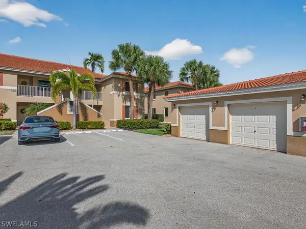 6890 Huntington Lakes Circle #203, Naples, FL 34119