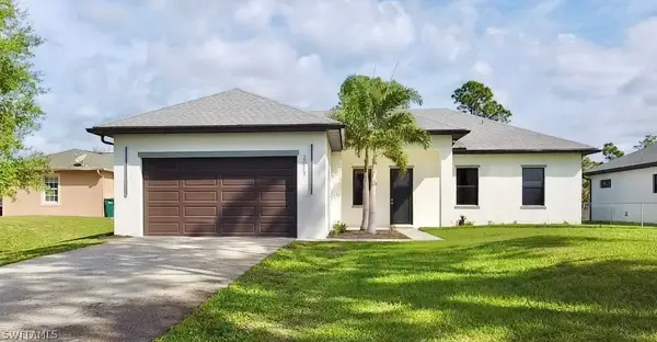 2017 47th Avenue Ne, Naples, FL 34120