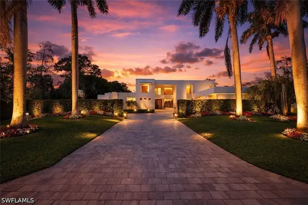 12933 Coco Plum Lane, Naples, FL 34119