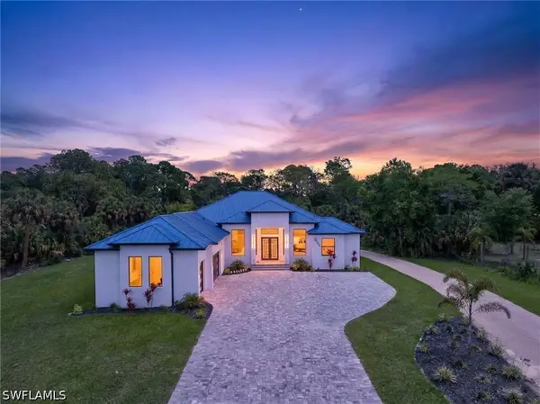 522 17th Street Sw, Naples, FL 34117