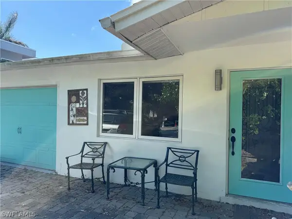 1180 Diana Avenue, Naples, FL 34103