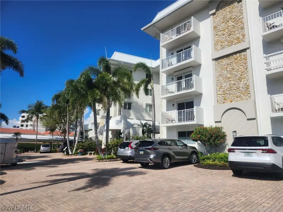 3000 Gulf Shore Boulevard N #113, Naples, FL 34103 - #2