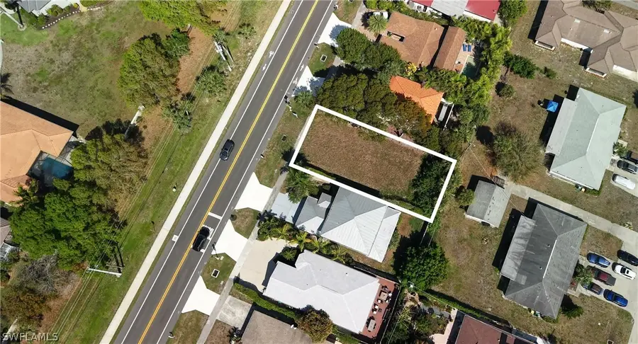 686 111th Avenue N, Naples, FL 34108 - #3