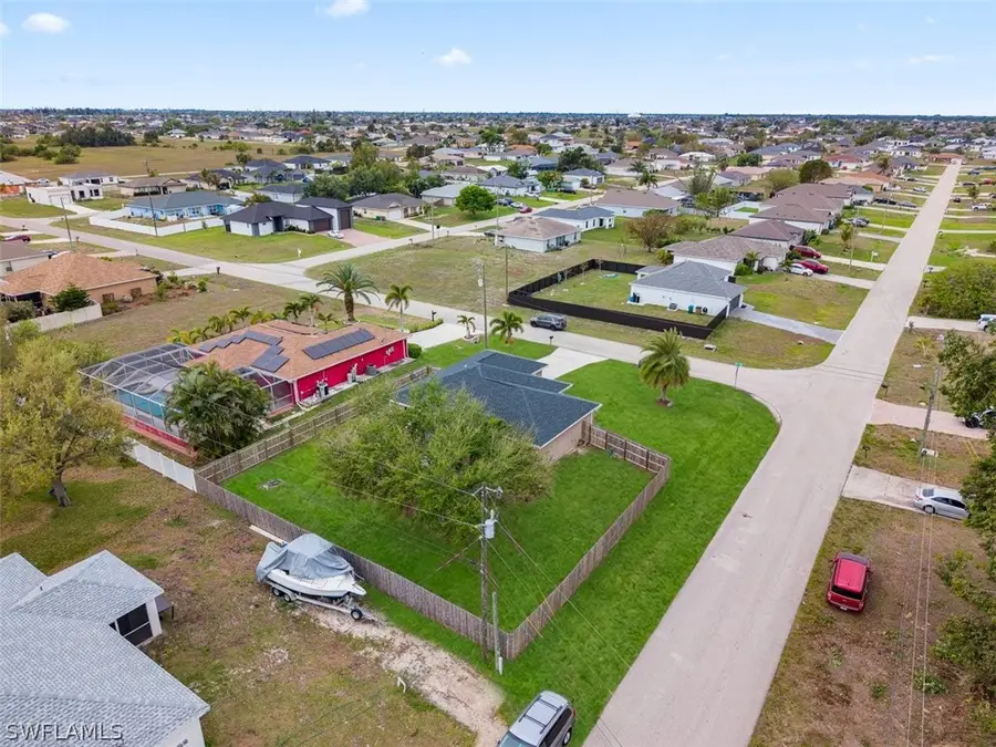 3011 NE 4th Avenue, Cape Coral, FL 33909 - #3