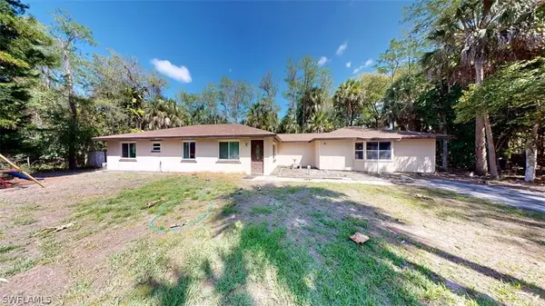 3501 White Boulevard, Naples, FL 34117