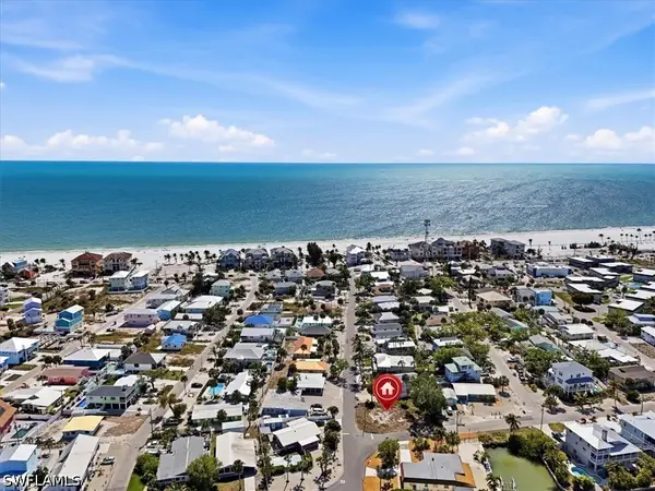 245 Madison Court, Fort Myers Beach, FL 33931