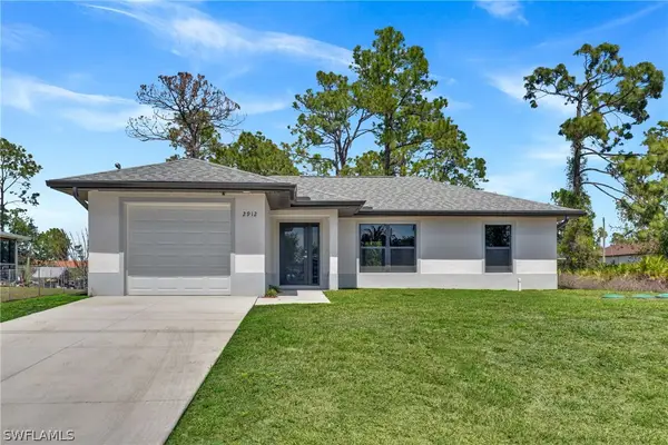 2912 8th Street W, Lehigh Acres, FL 33971