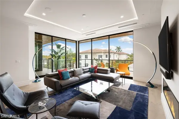 495 5th Street S #304, Naples, FL 34102