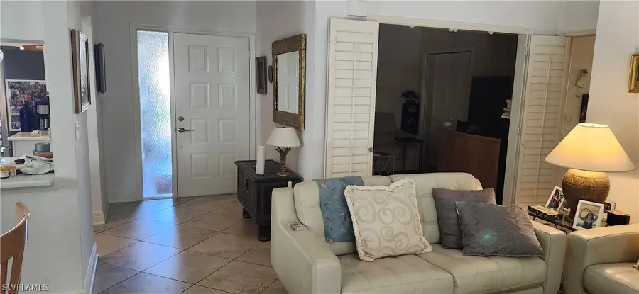 373 Fox Den Circle, Naples, FL 34104 - #2