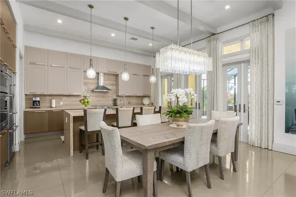 14852 Dockside Lane, Naples, FL 34114