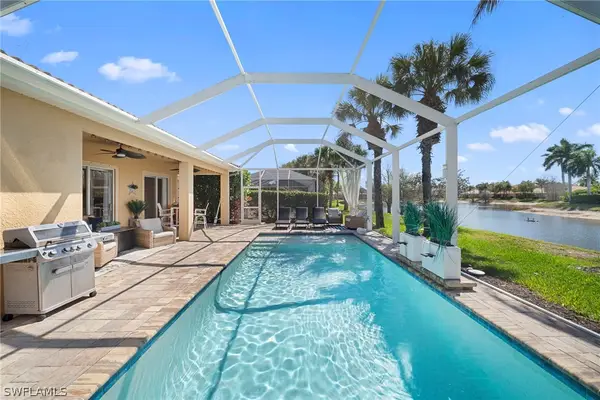 14321 Manchester Drive, Naples, FL 34114