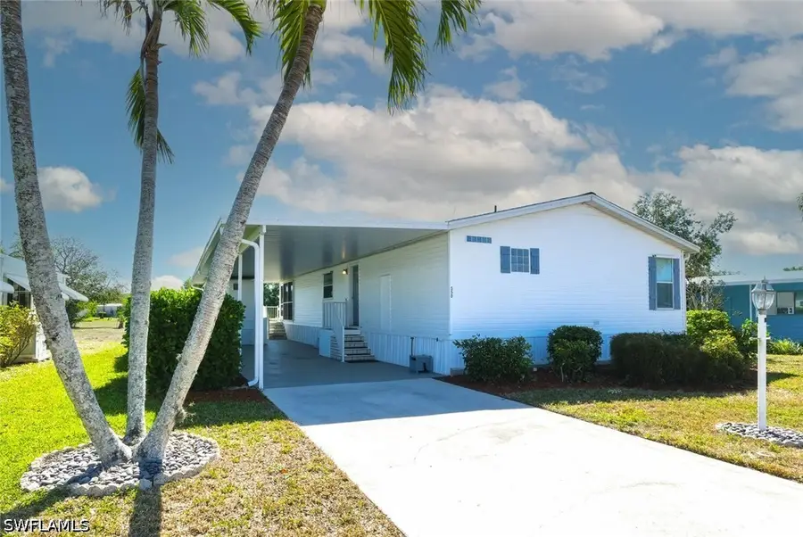 550 Charlemagne Boulevard, Naples, FL 34112 - #2