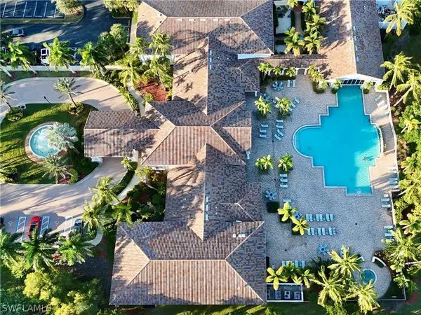 9416 Sun River Way, Estero, FL 33928