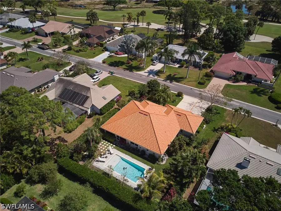 186 Muirfield Circle, Naples, FL 34113 - #2