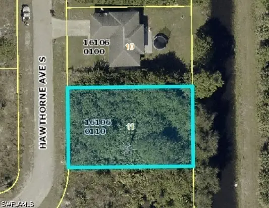 669 Hawthorne Avenue S, Lehigh Acres, FL 33974