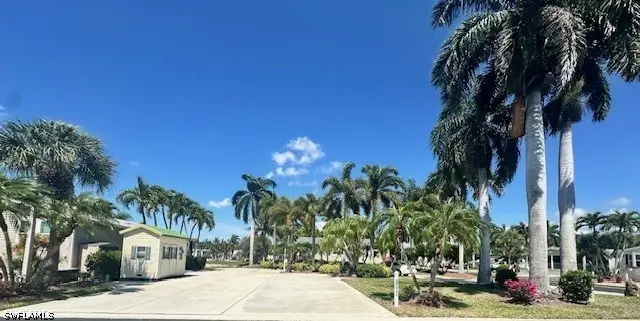 1386 Silver Lakes Boulevard, Naples, FL 34114 - #2