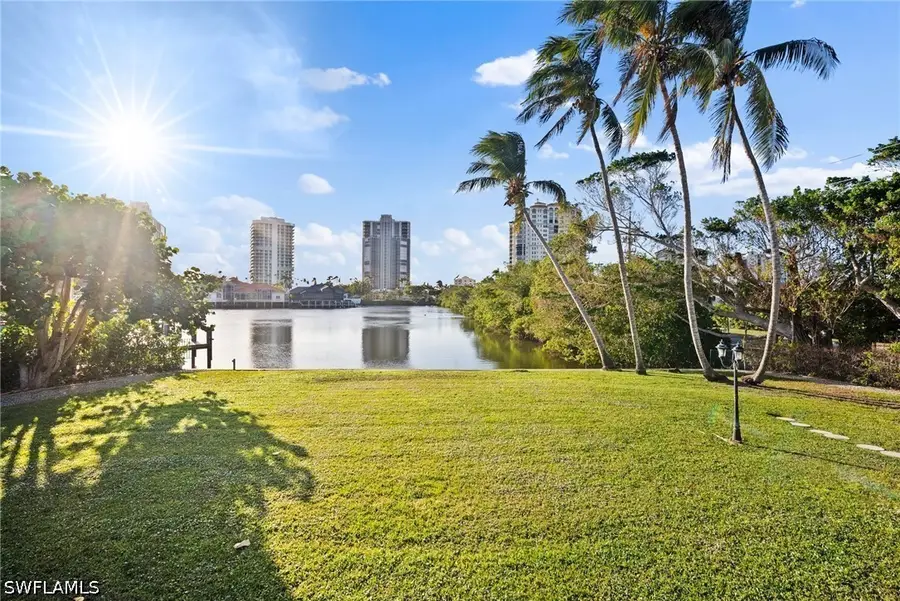 319 Pirates Bight, Naples, FL 34103 - #2