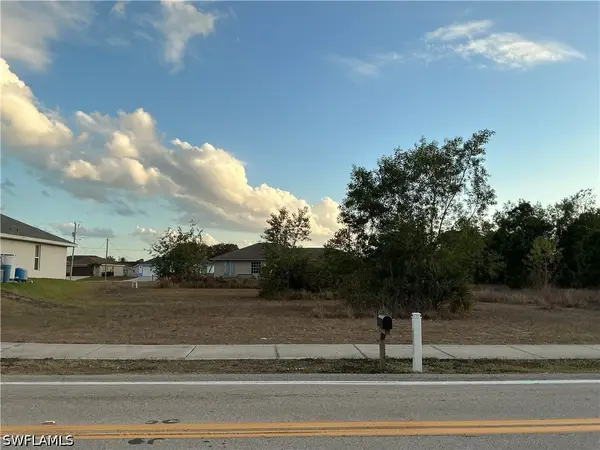 4323 12th Street W, Lehigh Acres, FL 33971