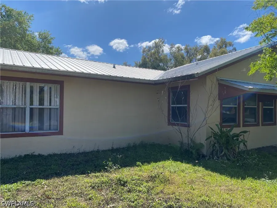 4014 N Edgewater Circle, Labelle, FL 33935 - #3