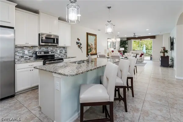 14943 Edgewater Circle, Naples, FL 34114