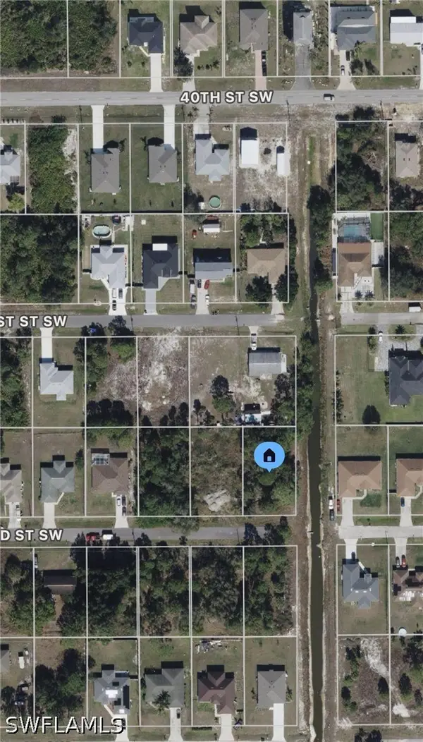 2800 42nd Street Sw, Lehigh Acres, FL 33976