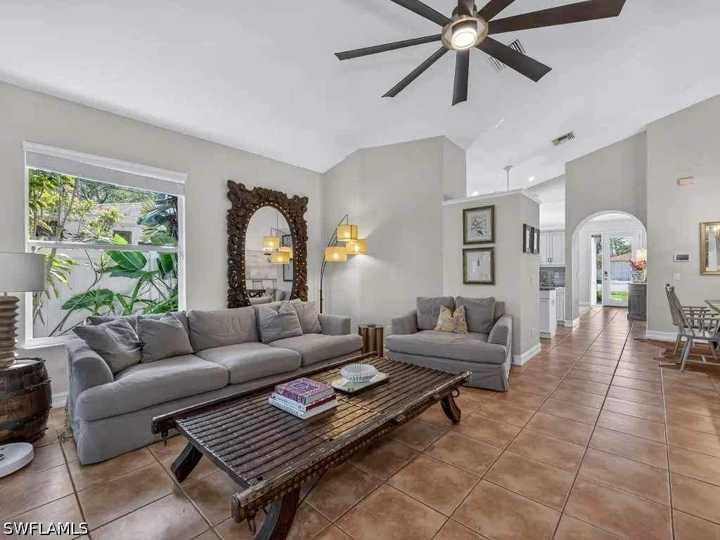 585 104th Avenue N, Naples, FL 34108 - #1