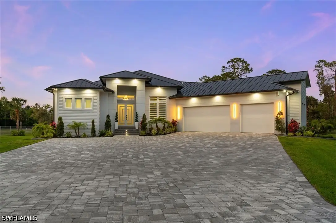 431 16th Avenue Ne, Naples, FL 34120 - #1