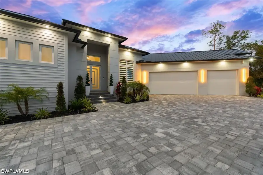 431 16th Avenue Ne, Naples, FL 34120 - #2