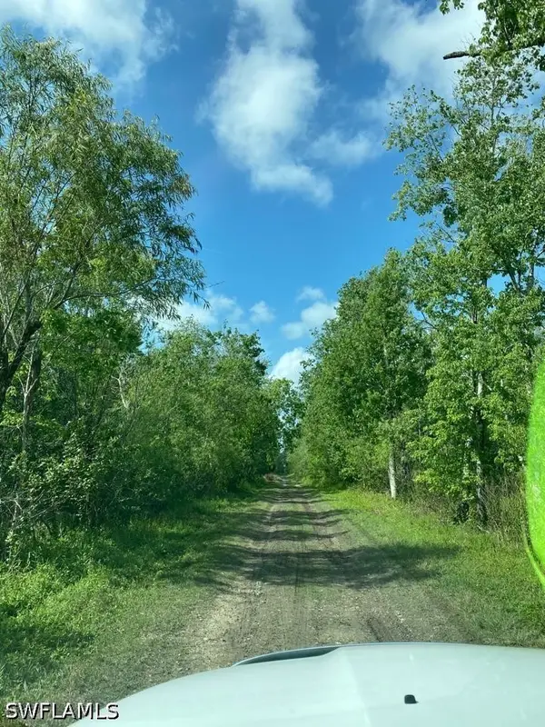 41st Avenue Nw, Naples, FL 34120