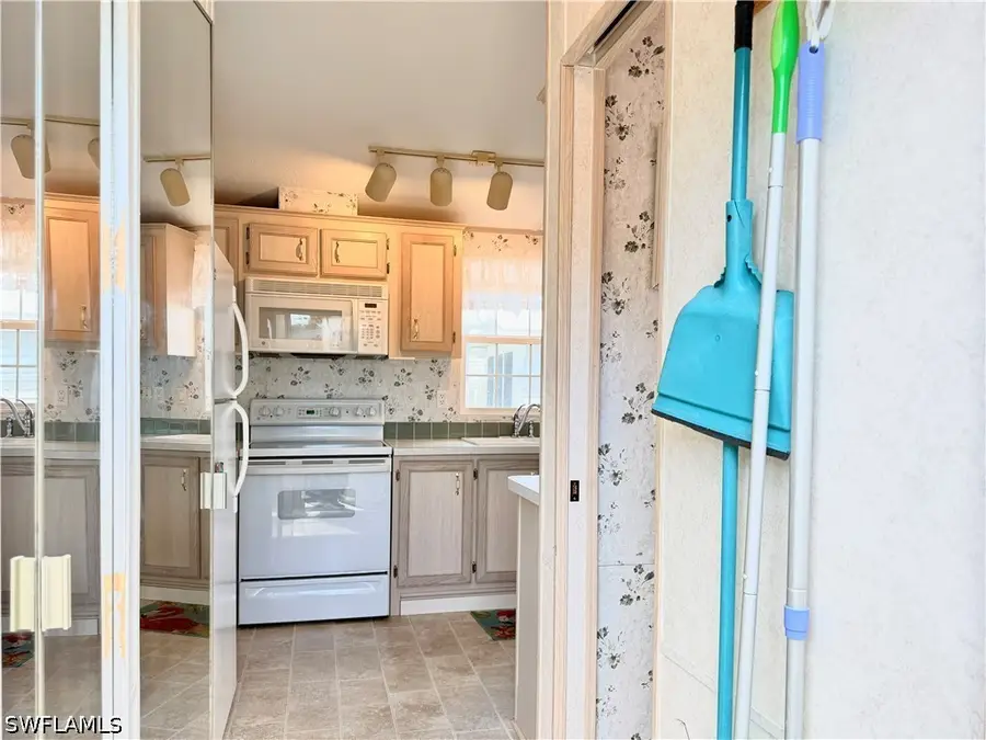 2 Jade Drive #2J, Naples, FL 34114 - #2