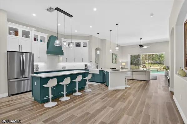 2065 Mandarin Lane, Naples, FL 34120