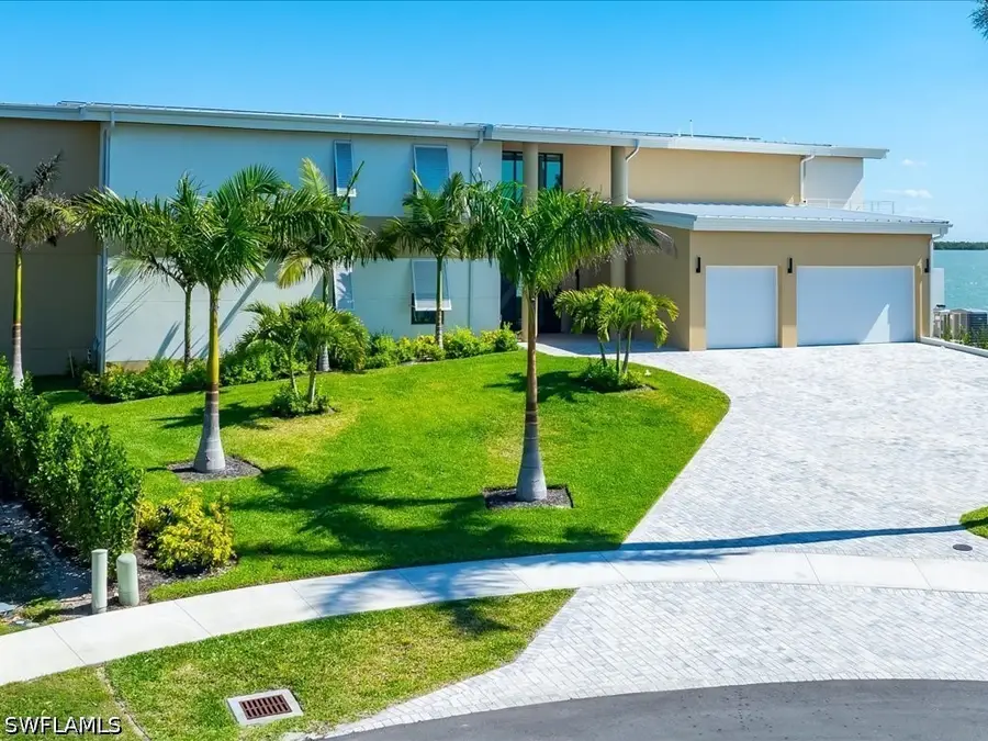 1798 Wavecrest Court, Marco Island, FL 34145 - #2