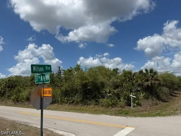 37th Avenue Nw, Naples, FL 34120