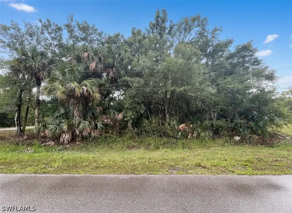 3636 32nd Avenue Se, Naples, FL 34117