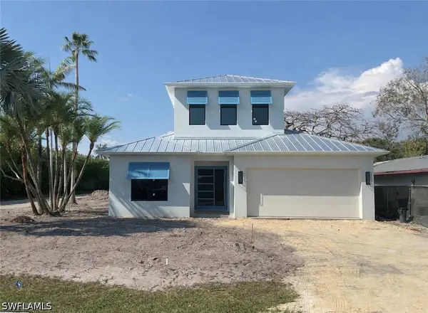 1009 29th Avenue N, Naples, FL 34103