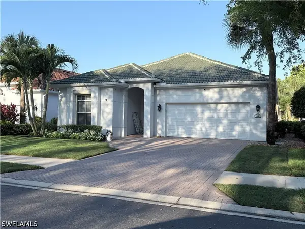 3599 Grand Cypress Drive, Naples, FL 34119