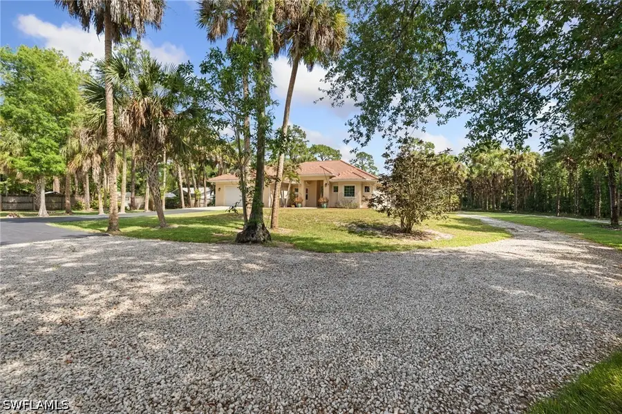 445 12th Avenue Nw, Naples, FL 34120 - #2