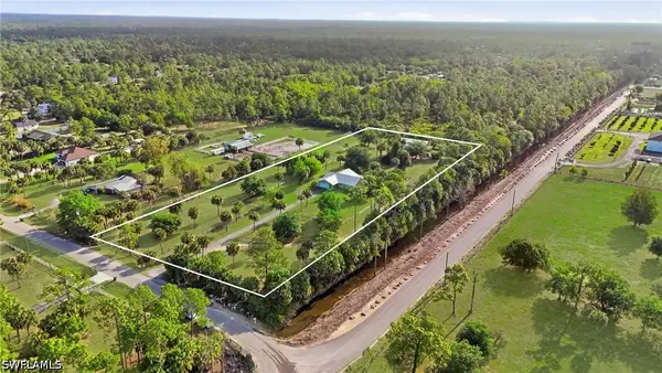 940 10th Street Se, Naples, FL 34117