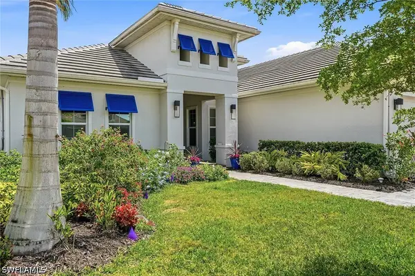 14386 Laguna Springs Lane, Naples, FL 34114