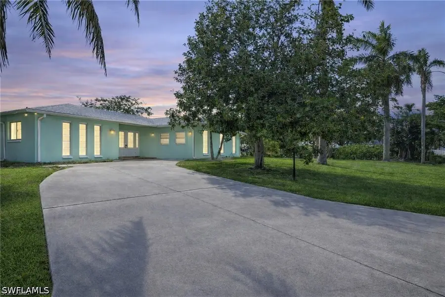 3461 Lakeview Drive, Naples, FL 34112 - #3